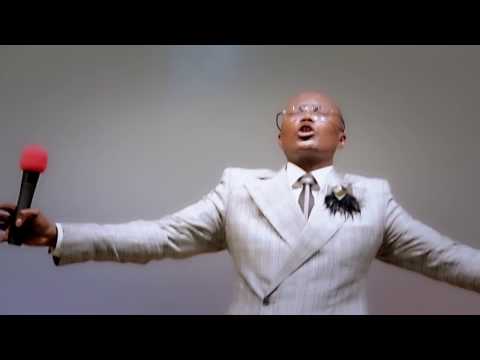 Guy Destino - TUA PRESENÇA (Vídeo Oficial)