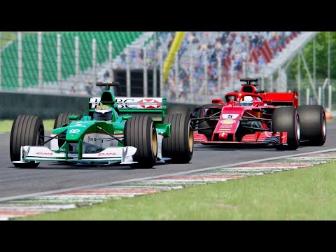 Ferrari F1 2018 vs Jaguar F1 2000 - Mugello
