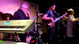 Streetwalkin....Shakatak Live from The Concorde Club May 15 2015