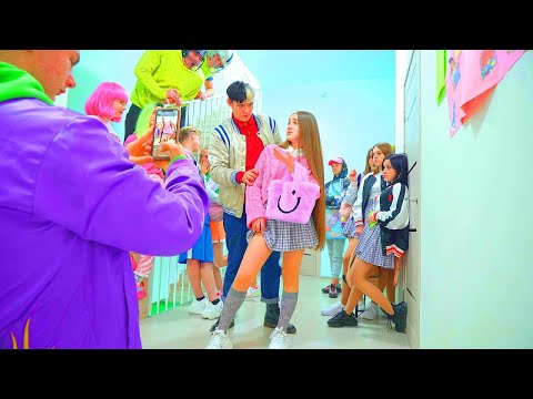 Дајана се заузела за свог најбољег другарица! | Школска елита у акцији!