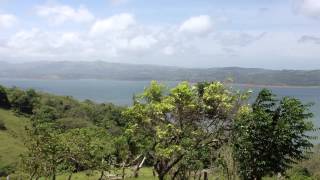 preview picture of video 'Panoramica del Lago Arenal en Costa Rica'