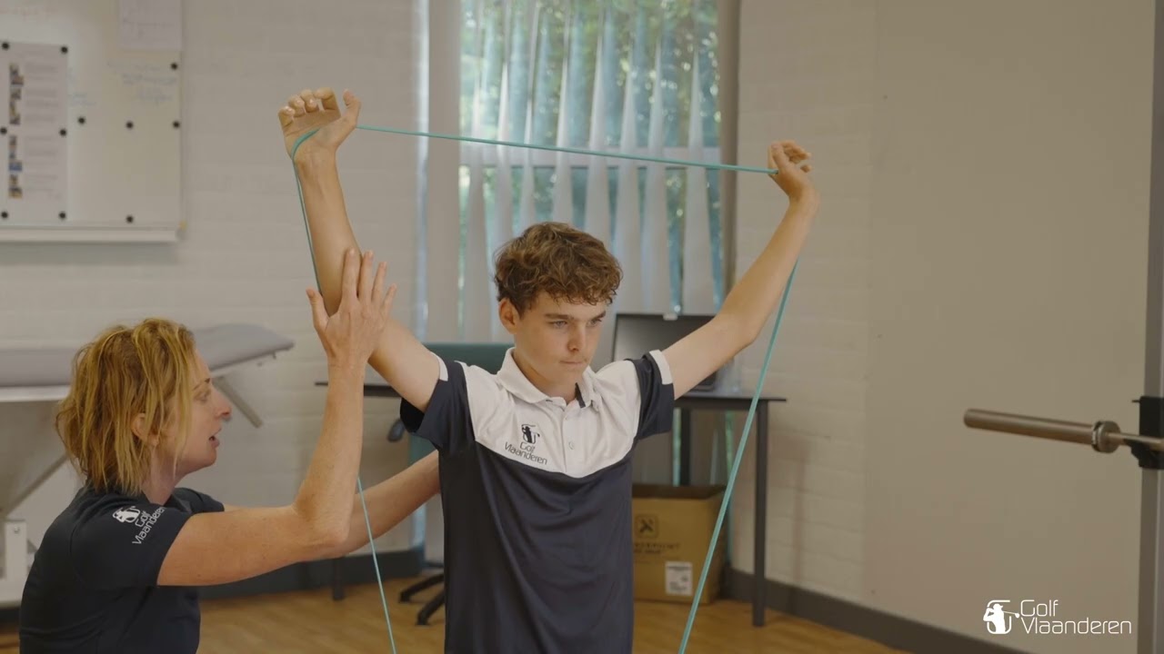 Krachtoefeningen Golf -  Shoulder press