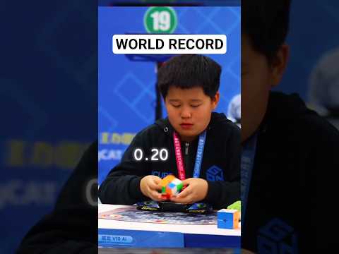 New 0.39 World Record Single at 2x2 Rubik's Cube by Ziyu Ye !