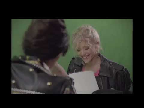 SHOW GIRLS BTS Ariana grande Elisabeth Gillies