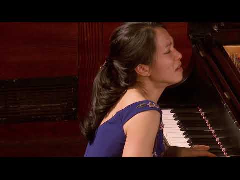 Quynh Nguyen plays Chopin Nocturne Op. 55 No. 2 in E Flat major
