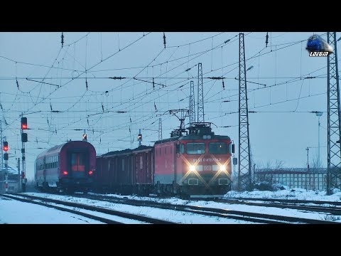 060-EA 40-0794-0 & LE5100 47-0774-7 in Gara Darste Station [Winter Edition] - 02 March 2018