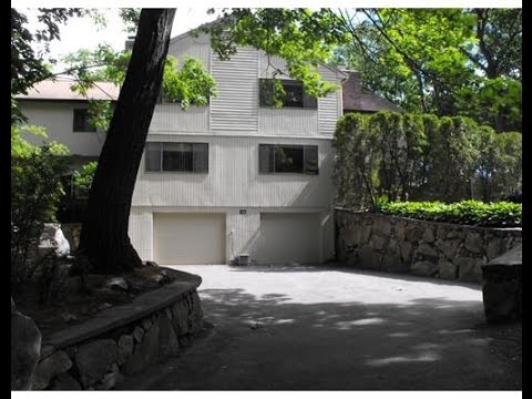 Property for sale - 106 Mountain Gate Rd 106, Ashland, MA 01721