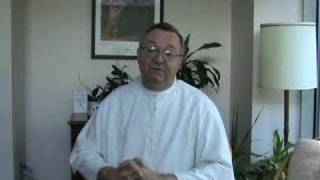 preview picture of video 'Fr Richard Introduces Daylesford Abbey'