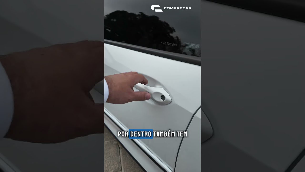 O Chevrolet Sonic RS conta com porta-malas de 392 litros