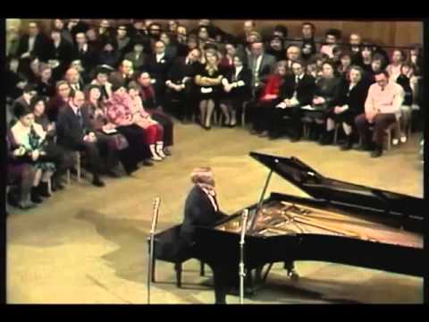 Emil Gilels - Beethoven - Piano Sonata No 12 in A flat major, Op 26