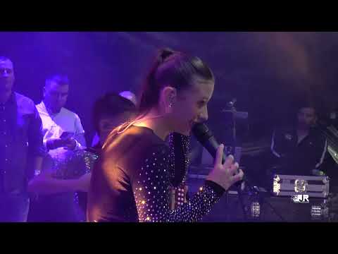 Valeria Bastos y Juan Angel Sánchez. Mosaico ( Hoja en blanco -  Tarde lo conocí )