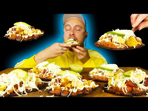 Colombian Mukbang: Patacones 🍌🇨🇴 (DEEP FRIED BANANA PANCAKES) ASMR Eating