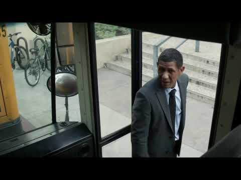 FTWD S1E1 - Everyone are scared of the video from the highway