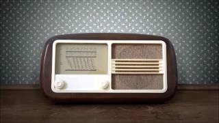 Elvis Costello - Radio, Radio [HQ]