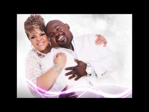 David and Tamela Mann On The Shingles Show