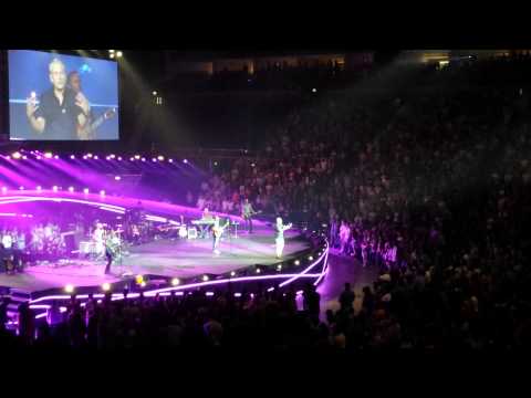 Chris Tomlin - Glorious ruins(Hillsong Conference)