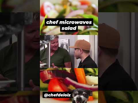 Who microwaves salad 😂 #gordonramsay #hellskitchen #kitchennightmares #shortvideo #viral