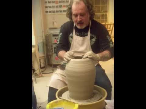 Pottery Central - Throwing a Large Lidded Jar