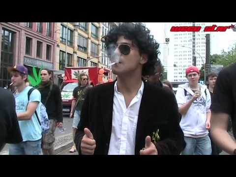 Ziggi Jackson at the Hanfparade 2010 in Berlin