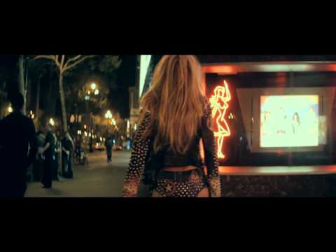 Slash – “Beautiful Dangerous” (feat. Fergie)