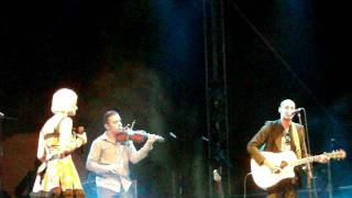 Chasing pandora performing memories