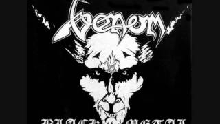 Venom - Heaven&#39;s On Fire