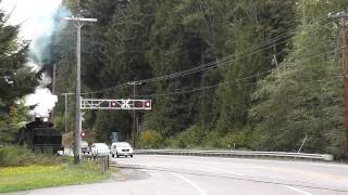 preview picture of video 'Mt. Rainier Scenic Railroad. 2-8-2 #70 Polson Logging Co. Railroad Crossing Elbe, WA'
