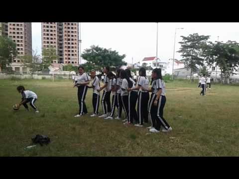 12D2 ( 2016-2017) tiết thể dục