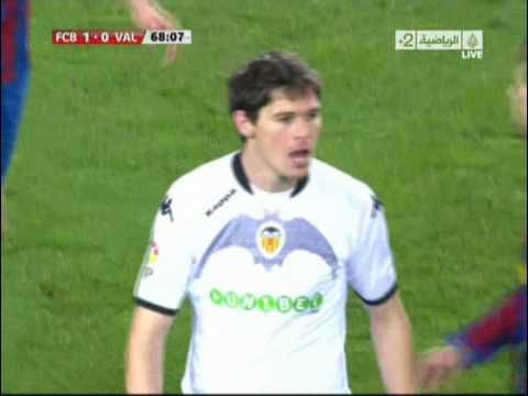 Victor Valdes vs Valencia {New}