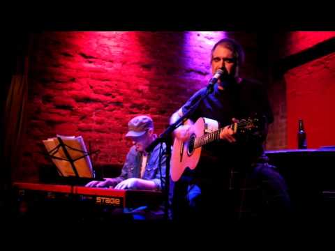 Irwin Thomas (live acoustic)