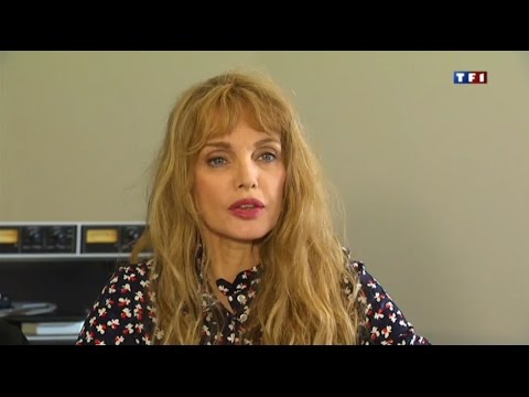 Arielle Dombasle - 13 Heures : Arielle Dombasle by ERA (30 Juin 2013)