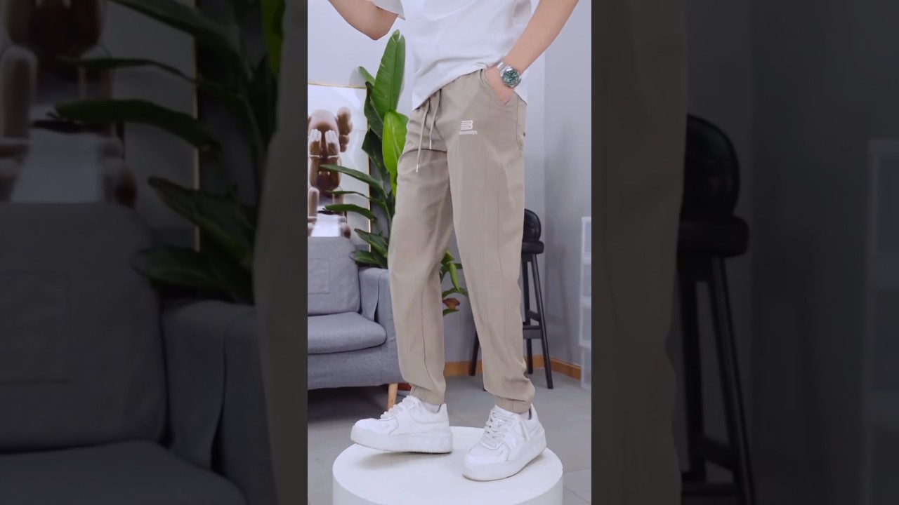 p242.A pair of ice silk air-conditioning pants that are icy and comfortable in summeris really#short