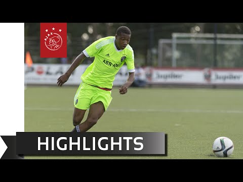 Highlights Ajax C1 - PSV C1