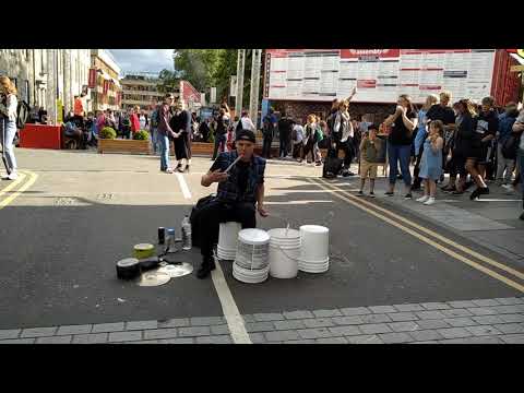 Bucket Boy (Matthew Pretty) Amazing street performance at Edinburgh fringe festival 2019