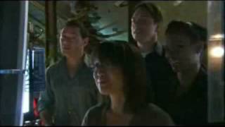 Torchwood sings Queen 