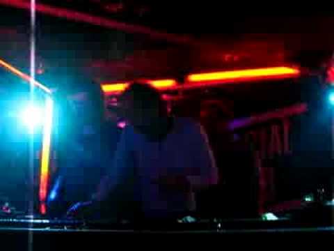 Busy P, 2 many DJs, Justice