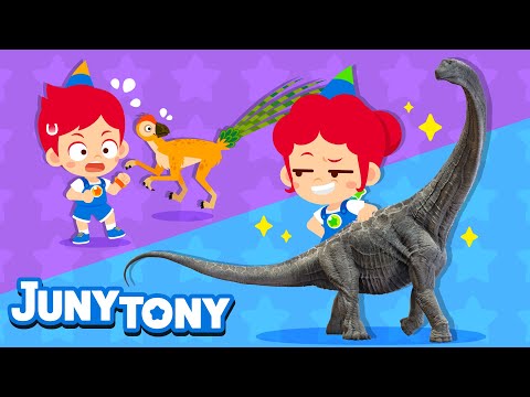 *NEW* Which Dinosaur Is Bigger? 🦕 | I'm the Biggest Dinosaur! | Dinosaur Songs for Kids | JunyTony