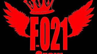 Nicole Willis   Holdin On