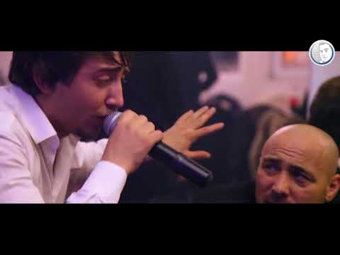 Alex Kojo - Sa nu ajuti omul pervers (Live Event)