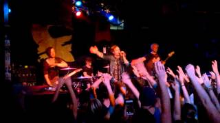 Too Close To Touch - Hell To Pay (Everything That Got Us Here Tour, ATL)