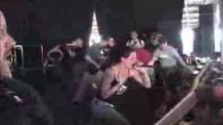 Walls Of Jericho - Jaded  Hellfest 2003 dvdrip