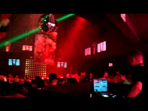 Tom Stephan aka Superchumbo @ La Fiesta Karmabeat