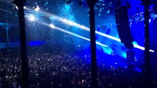 Architects-The distant blue live London Roundhouse