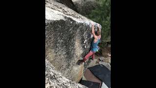 Video thumbnail of Los Ojos, V6. Black Mountain