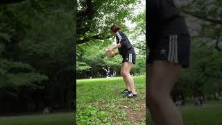 Xin lỗi anh, em ngắm kĩ lắm rồi