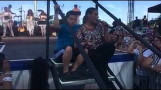 Entre la noche y el día / Una noche más - Olga Tañon #SeaWorld2017