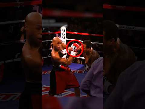 ダウン寸前で見せたメイウェザーの対応