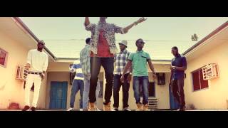 Mozvish hands in the air viral video