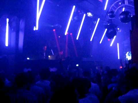 Ferry Corsten @ Pacha New York, Prodigy- Smack my bitch up 2