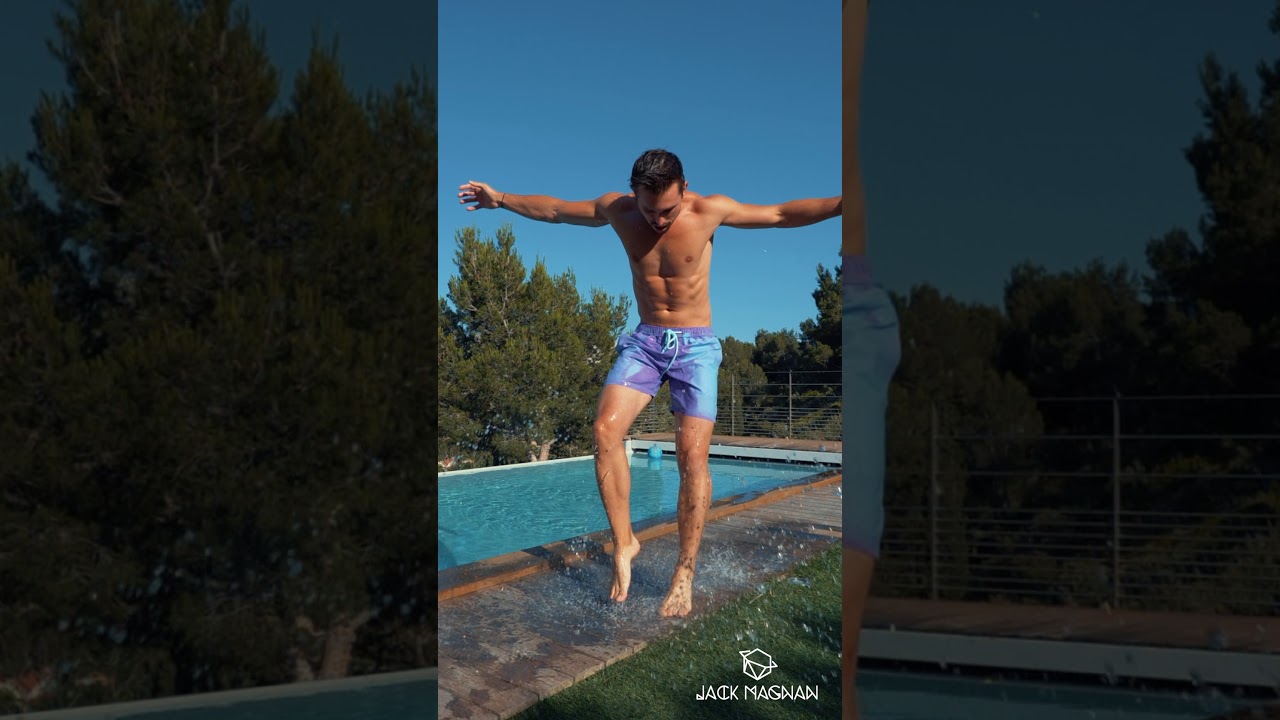 Short de bain qui change de couleur avec la température.